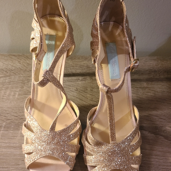 Blue By Betsey Gold Heels - Picture 2 of 4